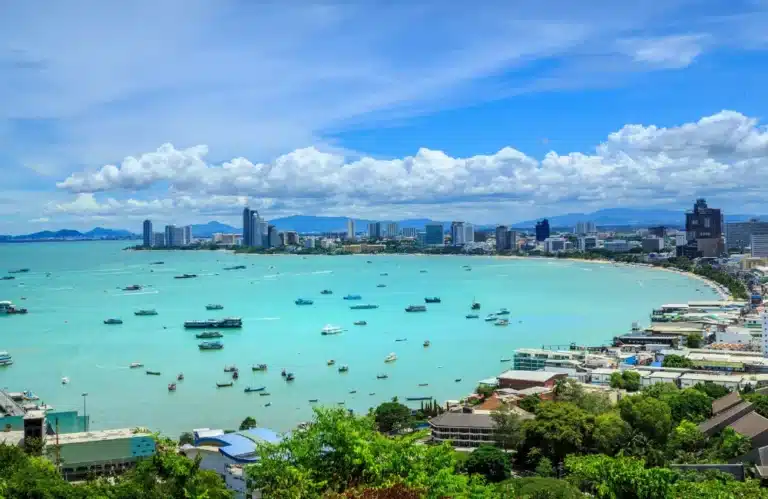 รวมที่เที่ยวพัทยา ครบทุกสไตล์ เดินทางง่าย ถ่ายรูปสวย