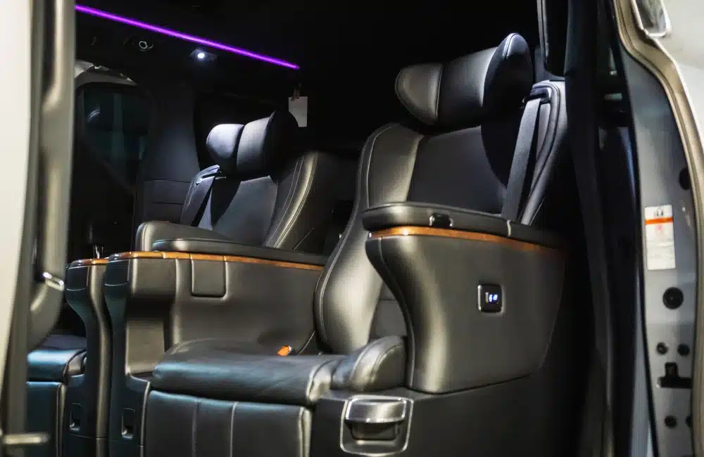 จำนวนที่นั่ง Alphard